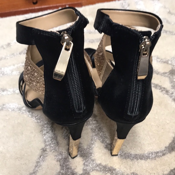 BCBG Maxazria high heels with Zip back! - Picture 3 of 6